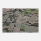 closeup of buttons and front pockets on chest of vintage camo s/s performance field shirt
